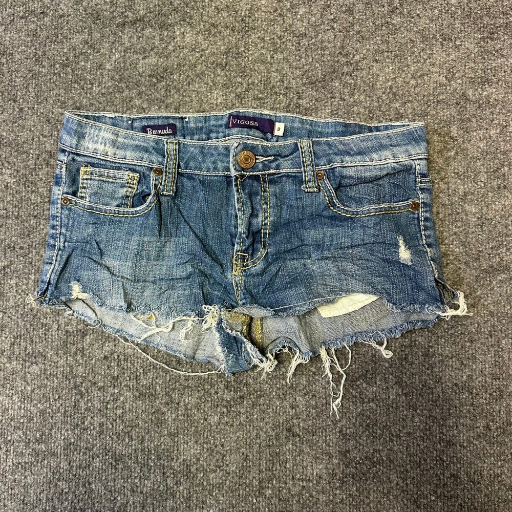 Vigoss Shorts Womens Size 3 Blue Bermuda Distressed Raw Hem Denim Casual Pockets